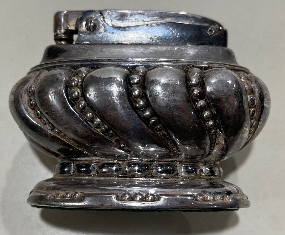 Vintage Ronson Crown Silver Plated Table Lighter