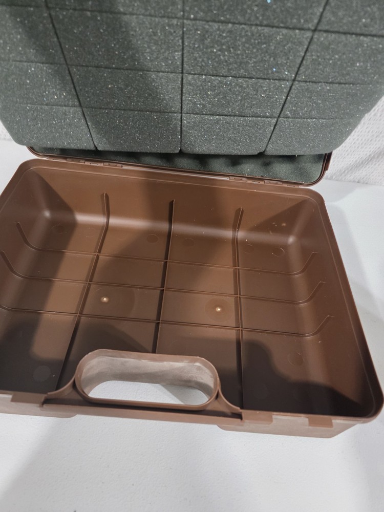 Doskocil Hard Plastic Pistol Gun Case Eagle Design Mold on Front Brown