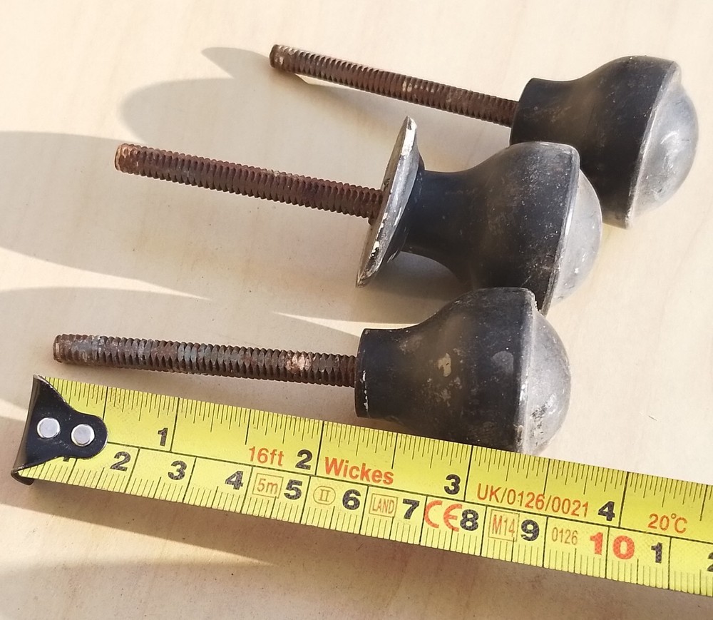 Vintage Old Antique Bakelite Olde Screw Thread Handles Set 3 Knobs