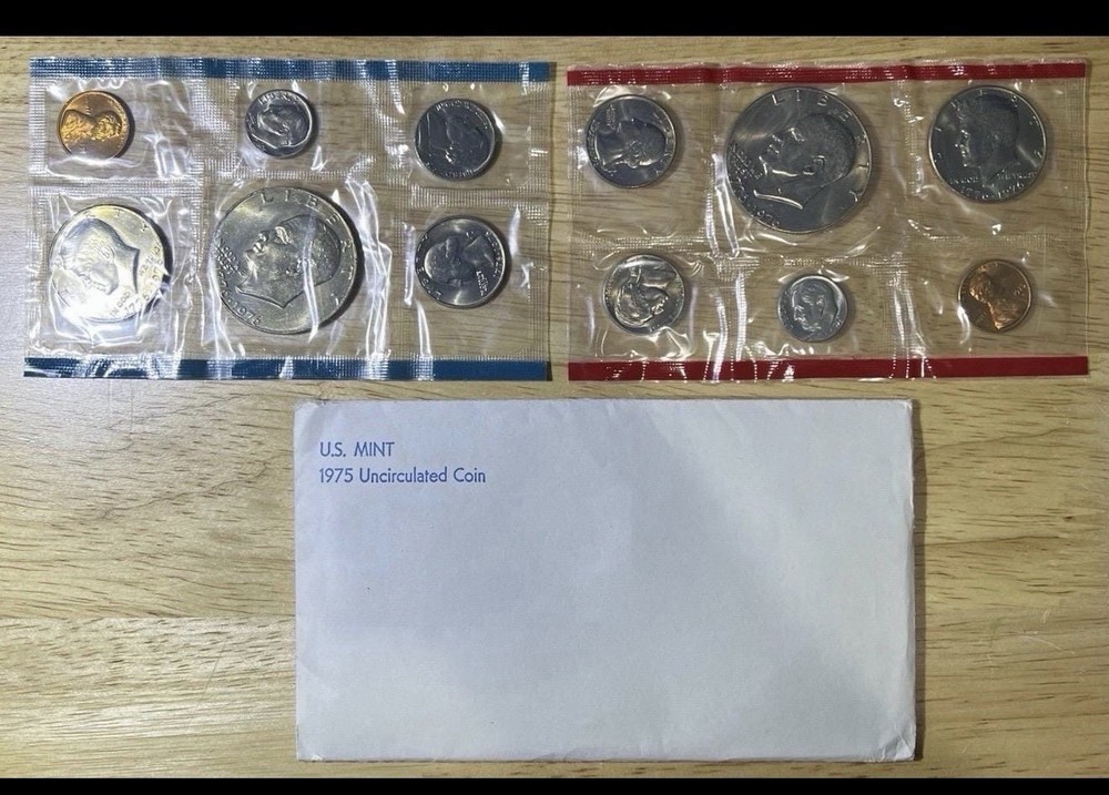 1975 U.S. Mint Uncirculated Coin Set Original Envelope & Cellophane Packaging