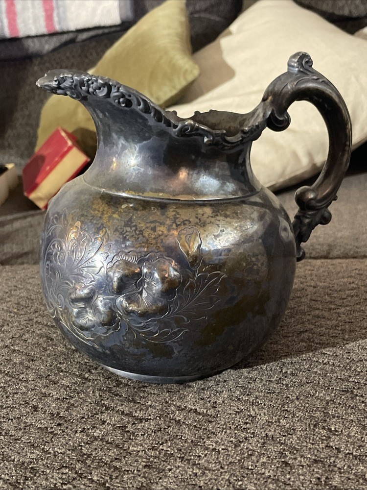 Serving Pitcher Antique Guadruple Plate Silver Plate Pitcher