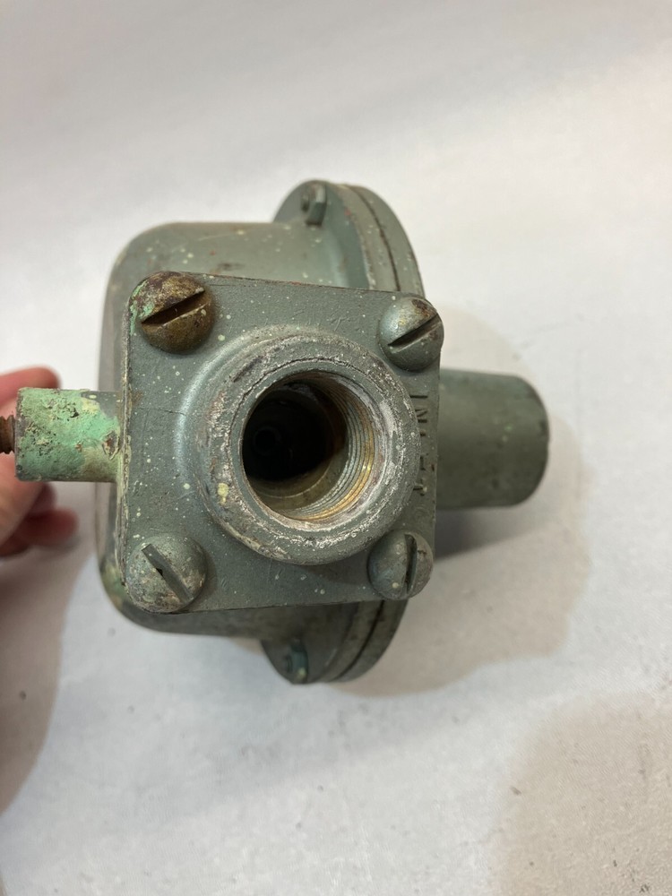 810L Type 922 Gas regulator