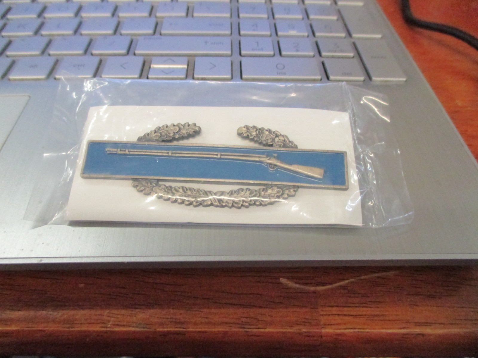 US Army Combat Infantry Badge (CIB) First 1st Award Insignia Pin Badge Oxidized