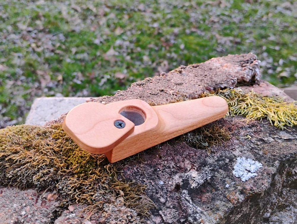 Handmade In USA Cherry Lidded Cone Slim Smoking Pipe
