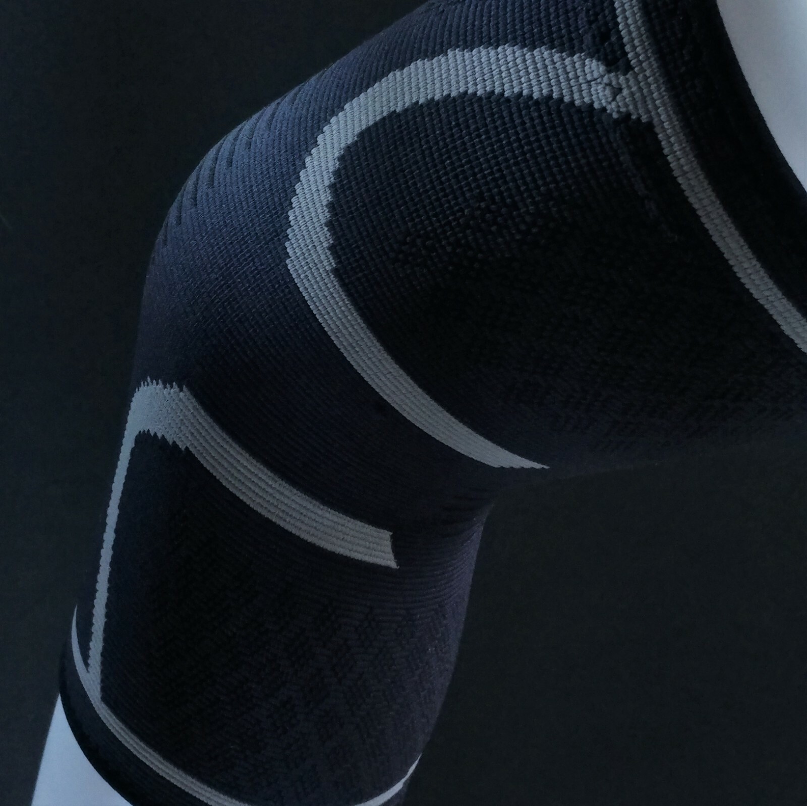 1x 2x Compression Knee Sleeve Brace/Running/Arthritis/Joint Support/Choose L-5XL