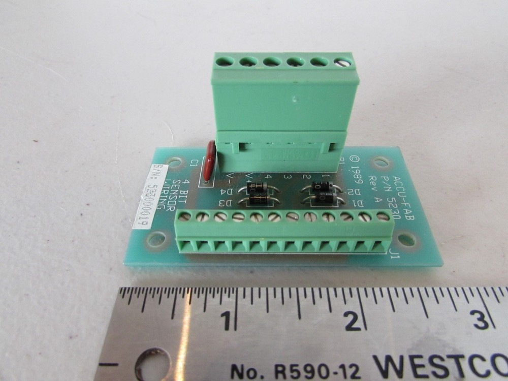 NEW Accu-Fab Systems 5230 Rev. A Circuit Board PCB Control USA 4 Bit Sensor