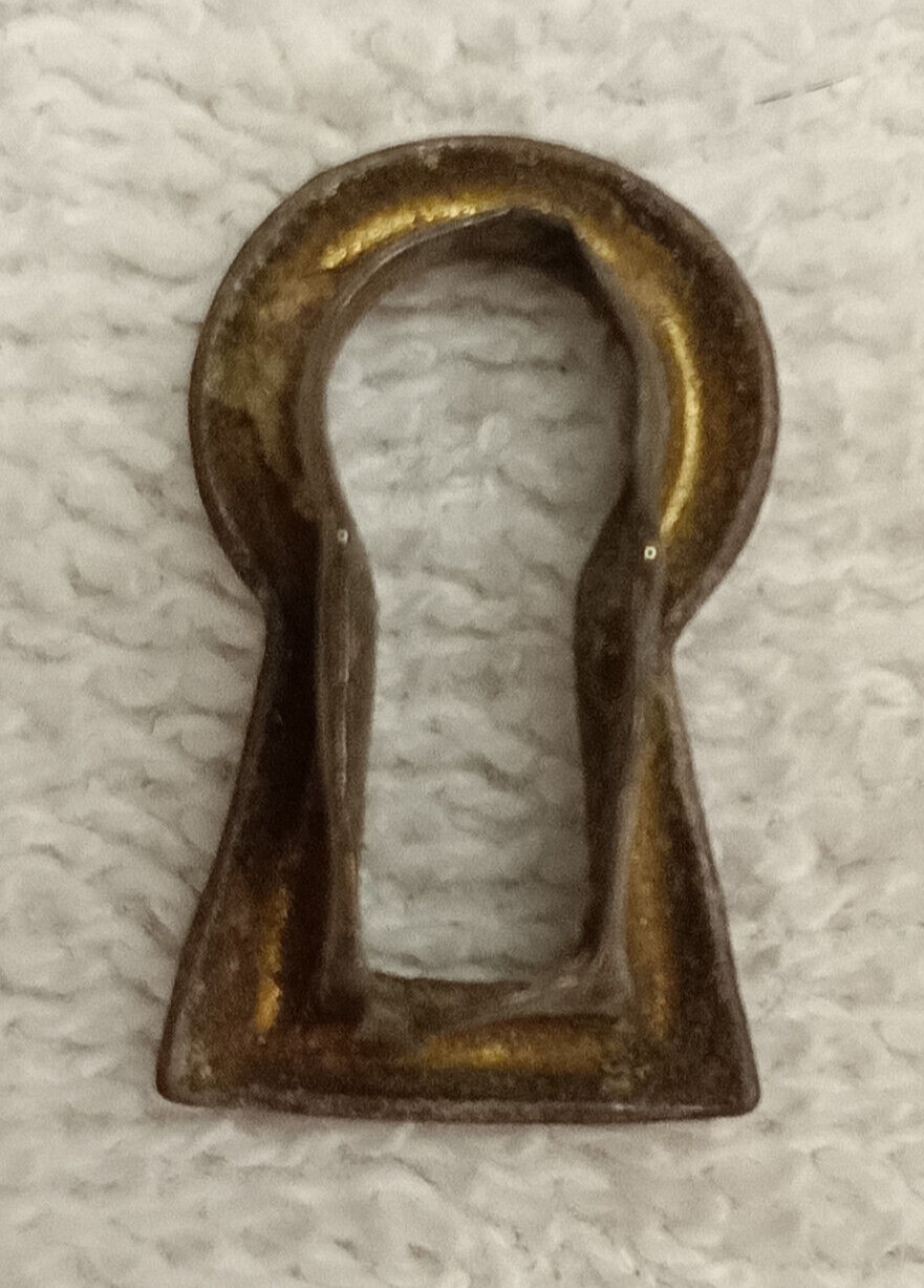 LOT OF SIX ANTIQUE FLUSH MOUNT OR INSERT BRASS ESCUTCHEON KEYHOLE COVERS