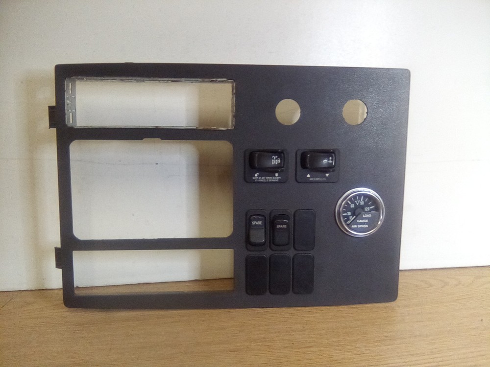 Peterbilt 387 Dash Panel S64-6114-1011012000