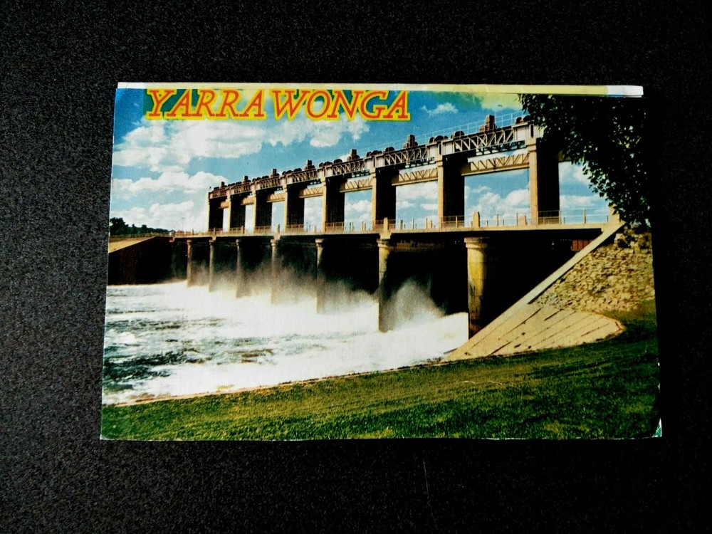 YARRAWONGA  FOLDOUT POSTCARD NU COLOR VUE