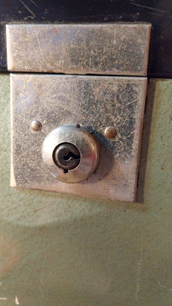 Old Metal Locking Box LOCK BOX SAFE PAPER FILE STORAGE