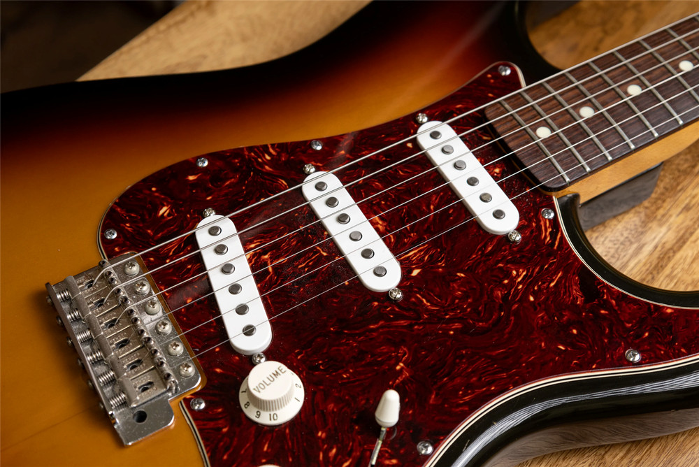 Tonerider Apex Plus Hum Canceling Strat pickup set