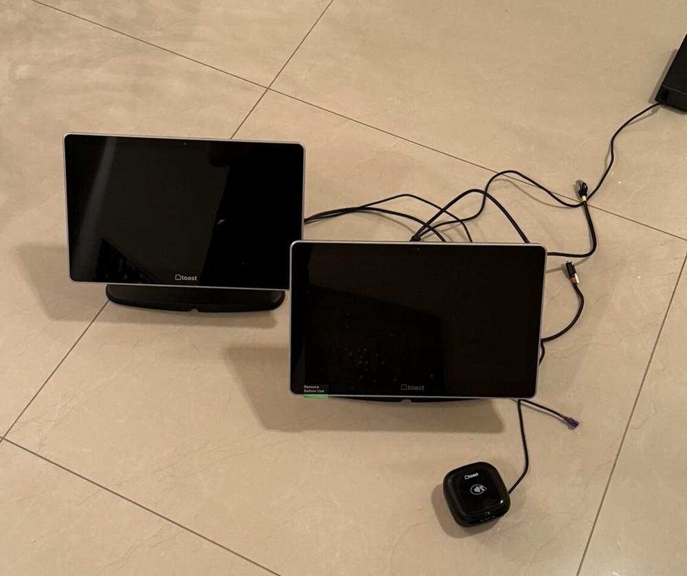 Toast POS Go System Computer - MPN: TG200 POS System