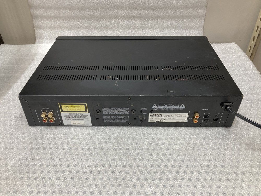 Tascam CD-RW700 Professional CD Rewriteable Recorder (No Eject)
