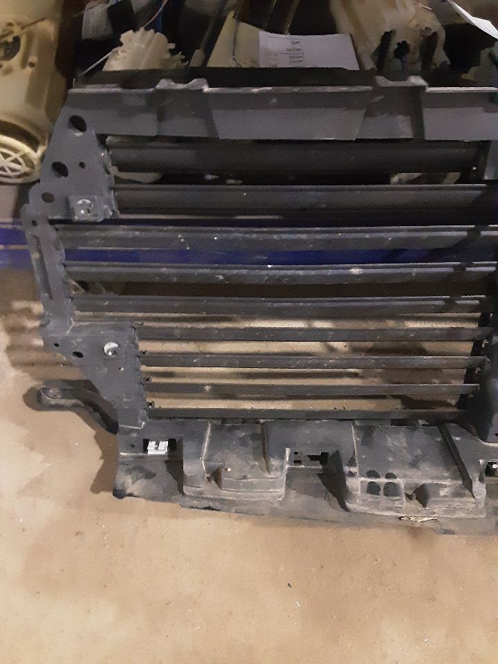 F150 2019 Air Shutter 1581522