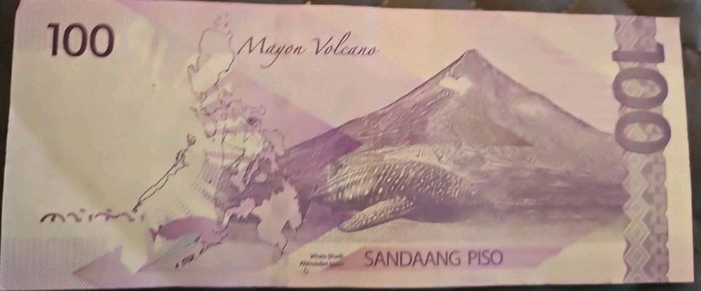 Phillipenes 100 Piso Banknote