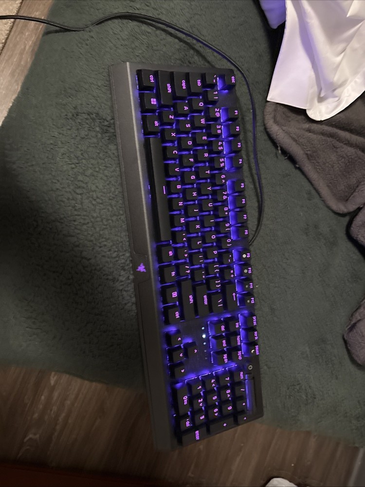 Razer BlackWidow V3 Tenkeyless Mechanical Gaming Keyboard - US Layout -...