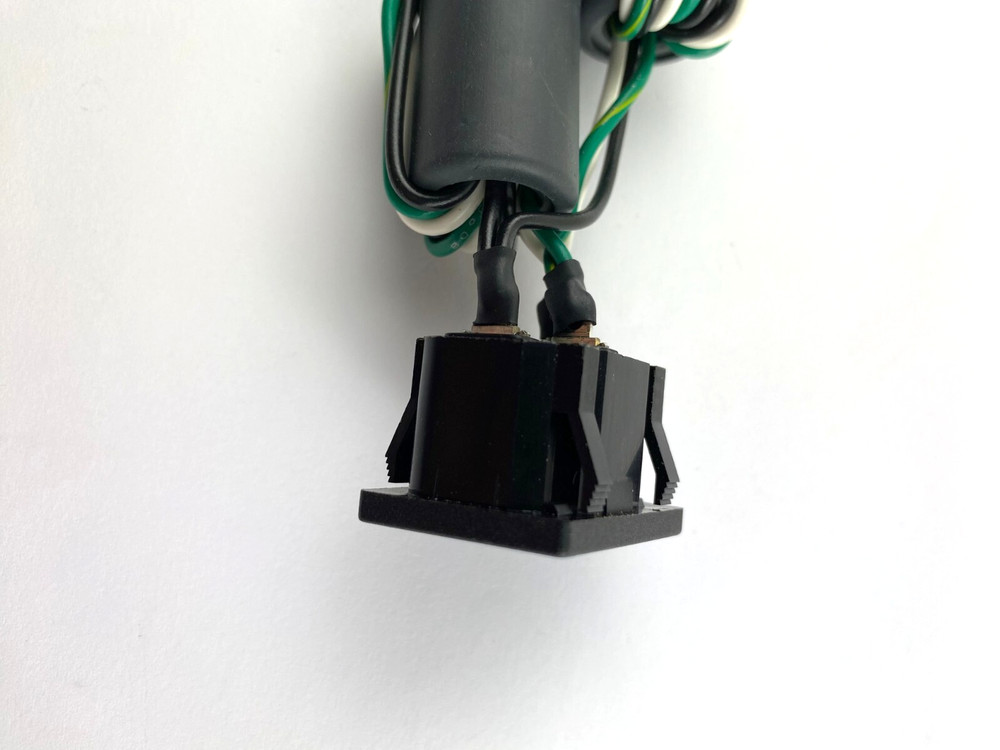 Fluke Networks 3347366 REV 002 Plug