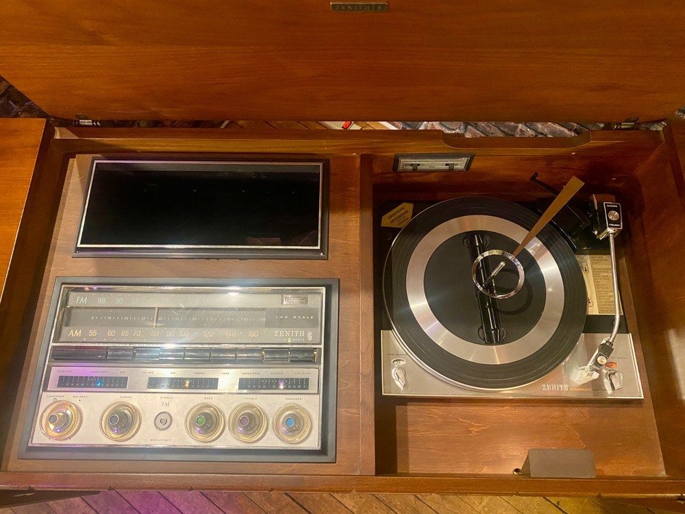 Vintage Stereo Record Console by Zenith 1967 - Model X960 With Bluetooth