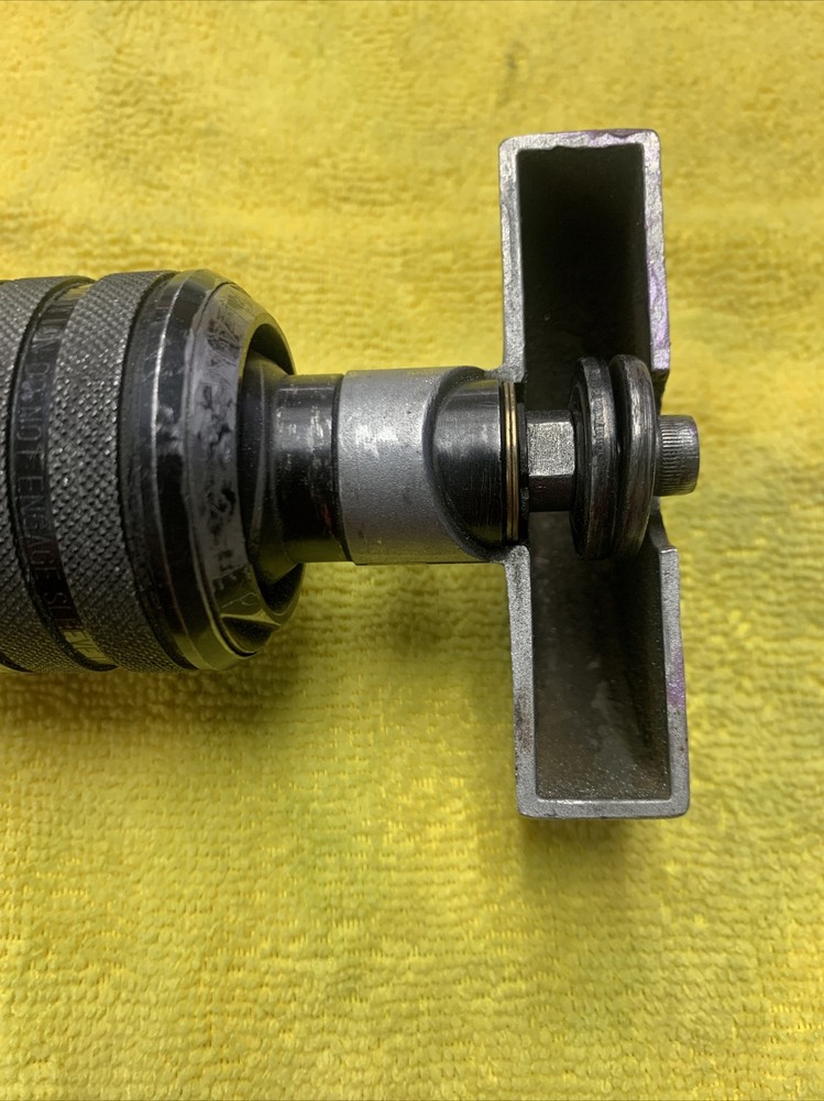 Mac Tools AT 35 Head Cut Off Tool