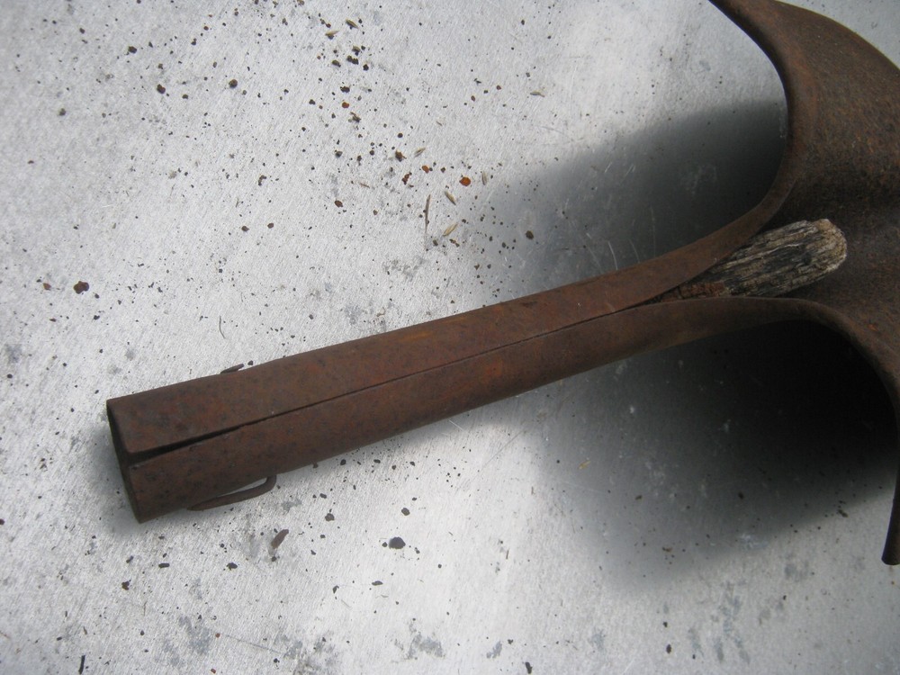 Rustic Rusty Original Vintage Primitive Metal Shovel no handle