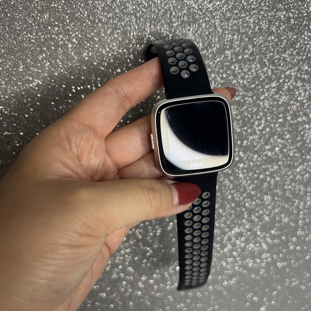 Fitbit Versa Lite Watch FB415 Silver