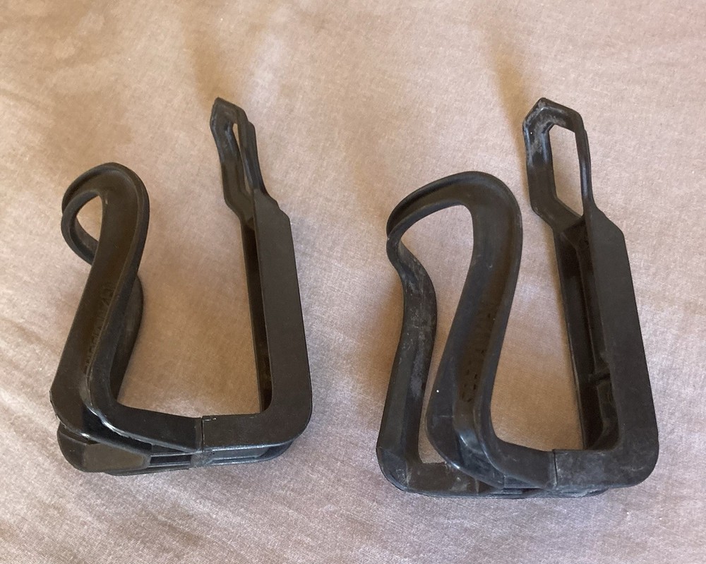 Specialized Vintage Composite Bottle Cages Pair