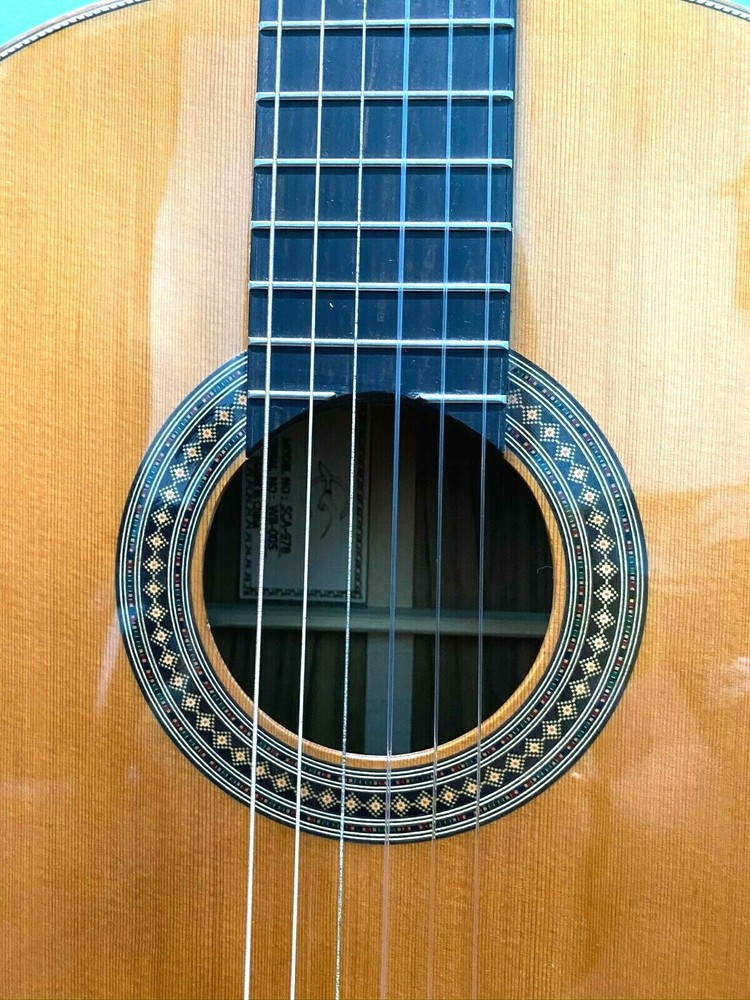 Classic Guitar 6 Strings (SCA-958)