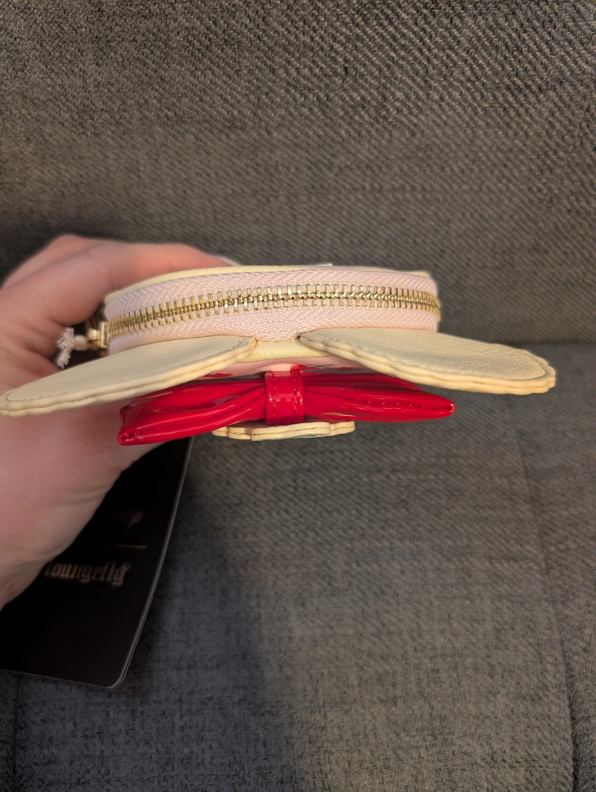 Loungefly Disney Minnie Mouse Cherry Pie Coin Purse Zip Around Pouch With Strap