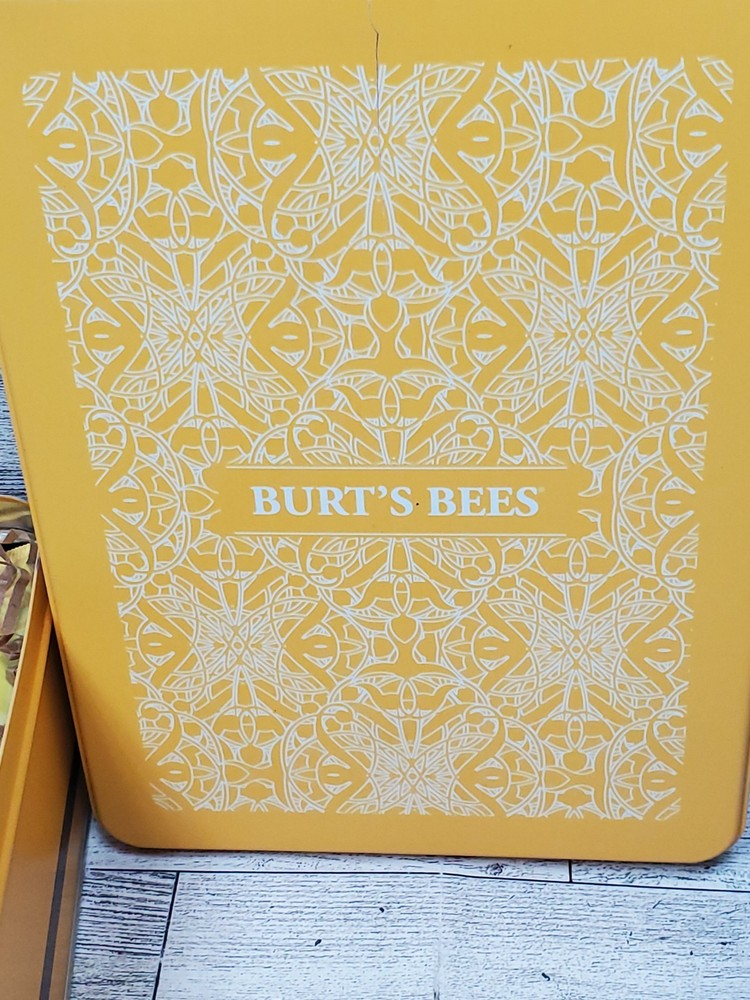 Burt's Bees Gifts Ideas Classics Gift Set