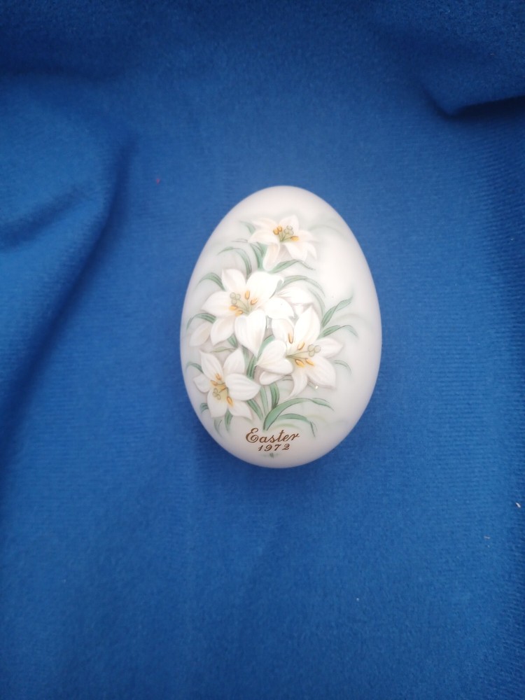 Easter Egg Noritake 1972 Bone China Easter Lily Bouquet RARE
