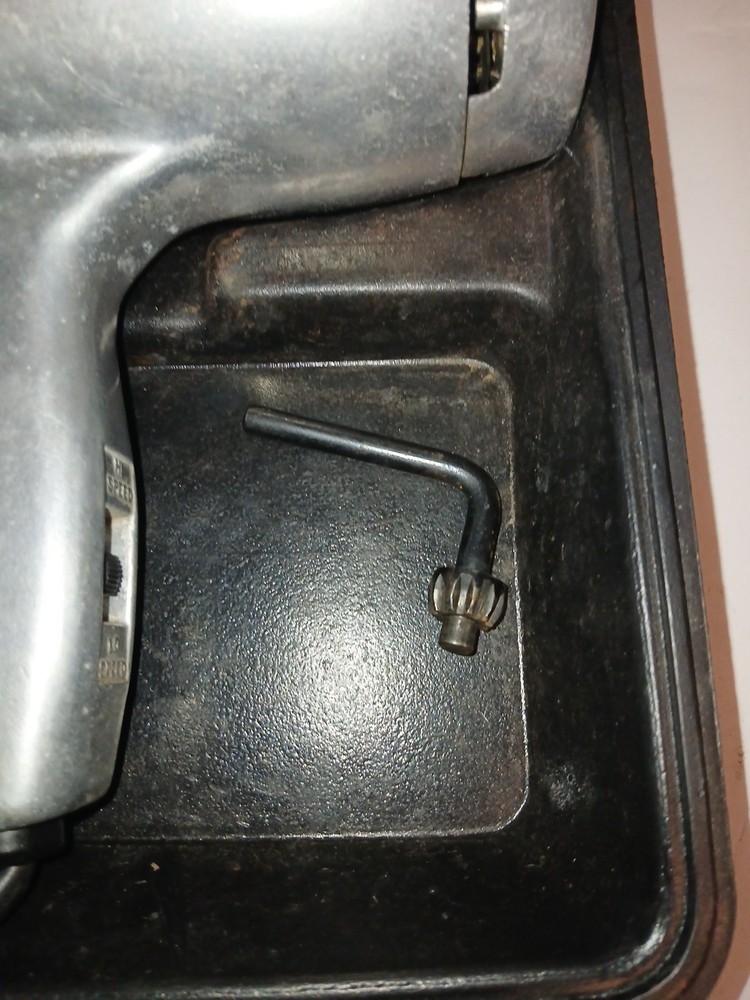 Wen Multi Speed Reversible 1/2" Drill #950 W/ Case/Chuck TESTED