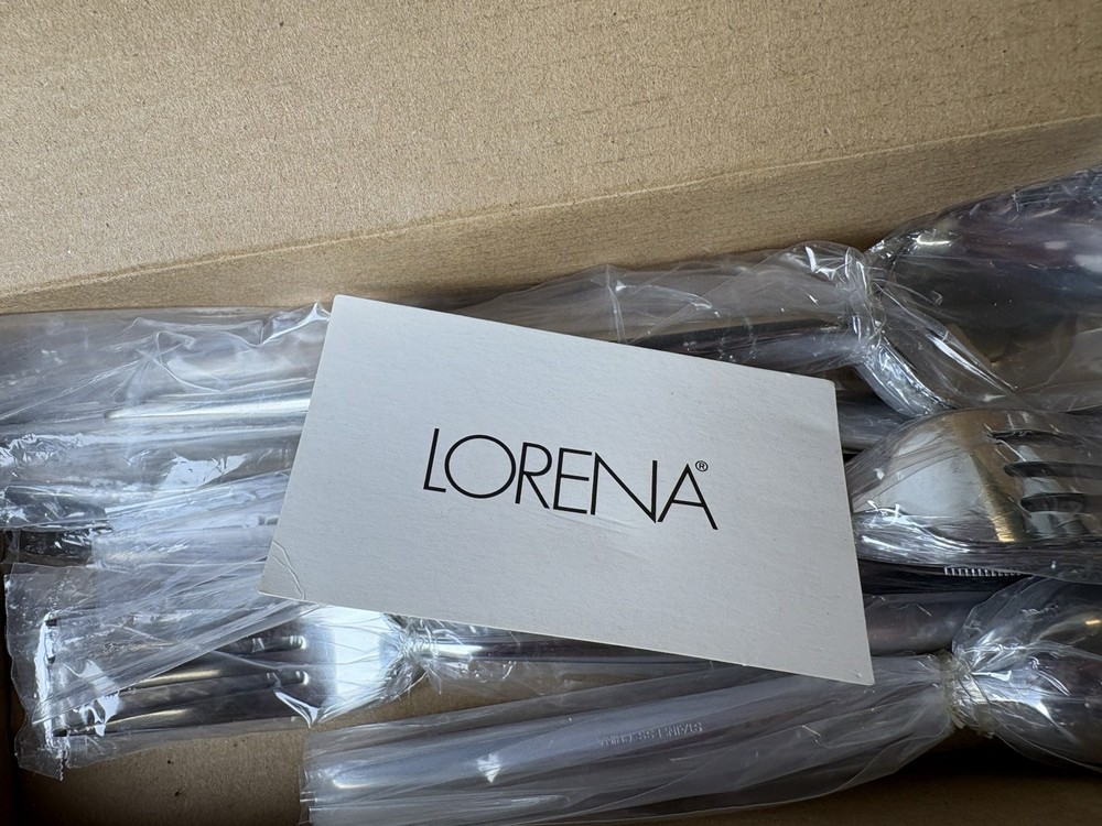 Lorena Eclipse 20 Pc Flatware Set New