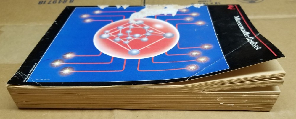 Original Intel Microcontroller Handbook 1985 ISBN 0-917017-15-3 reference book