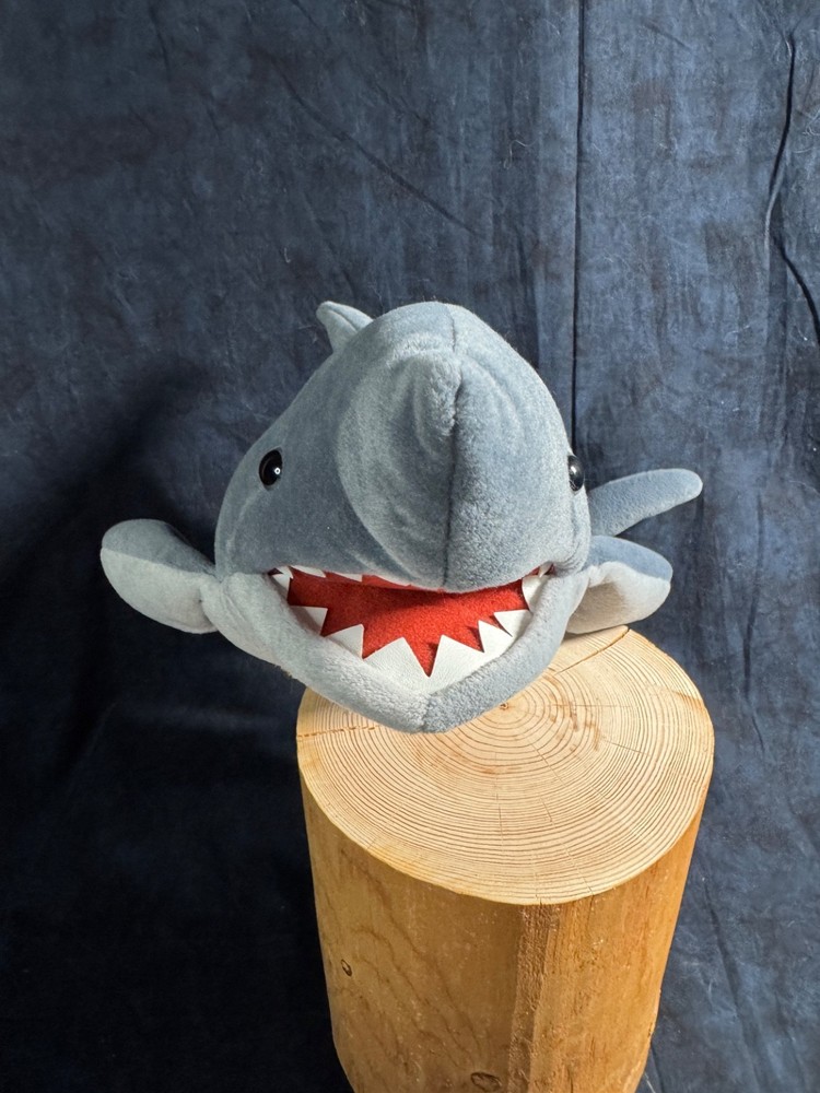 Folkmanis Puppet 22" Great White Shark Hand puppet, EUC