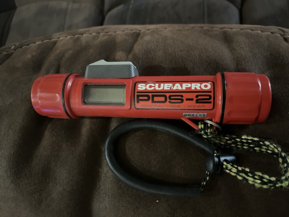 Scubapro PDS-2 Personal Dive Sonar Depth Finder – Red – Tested / Working