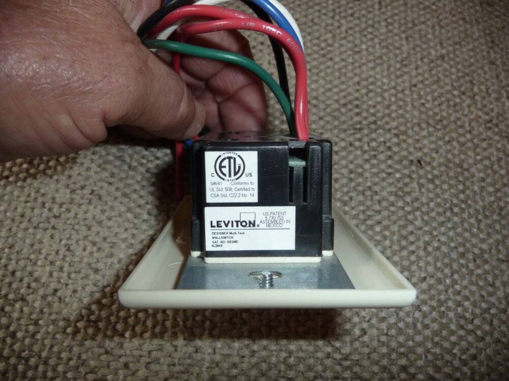 Leviton OSSMD-FTT Multi Tech Dual Relay Sensor W/ Fan Timer Switch Almond