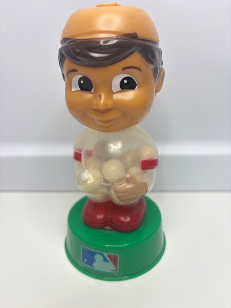 Baseball Bobblehead Player with Chewing Gum MLB (Used) missing cap Hilco MLBP