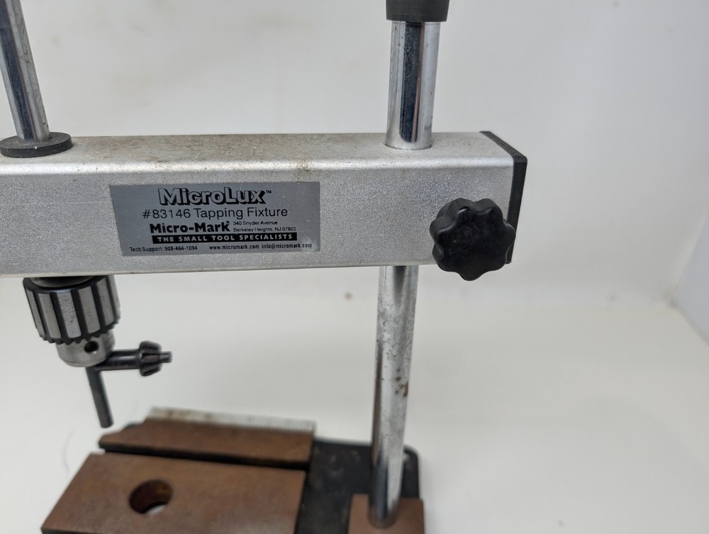 MicroLux #83146 Tapping Fixture Drill Press Attachment Micro-Mark (UV)