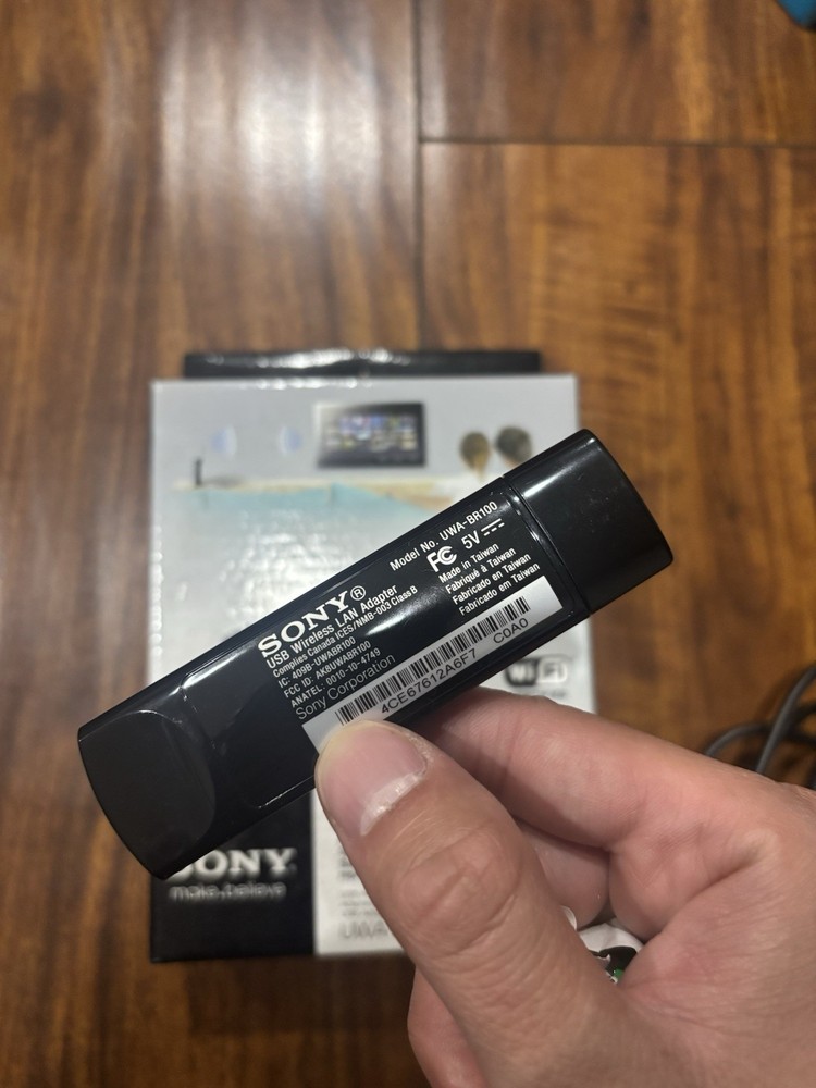 Sony UWA-BR100 USB Wireless LAN Adapter With Cable Base