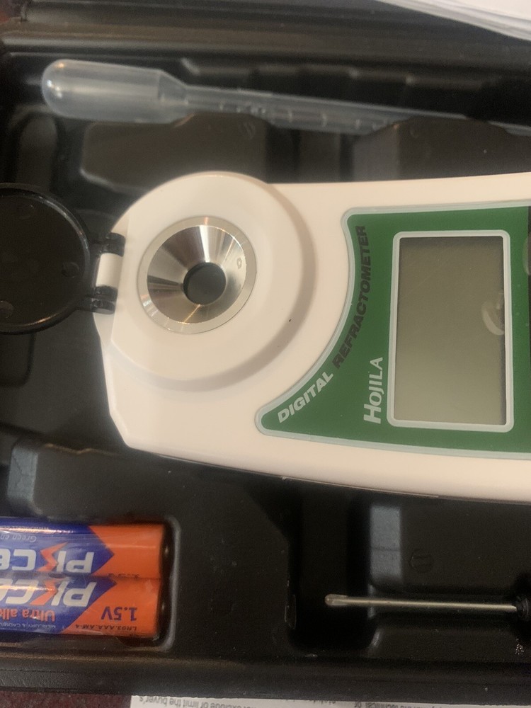 HOJILA Digital Salinity Refractometer Salinity Meter Tester Range 0-28% Handh...