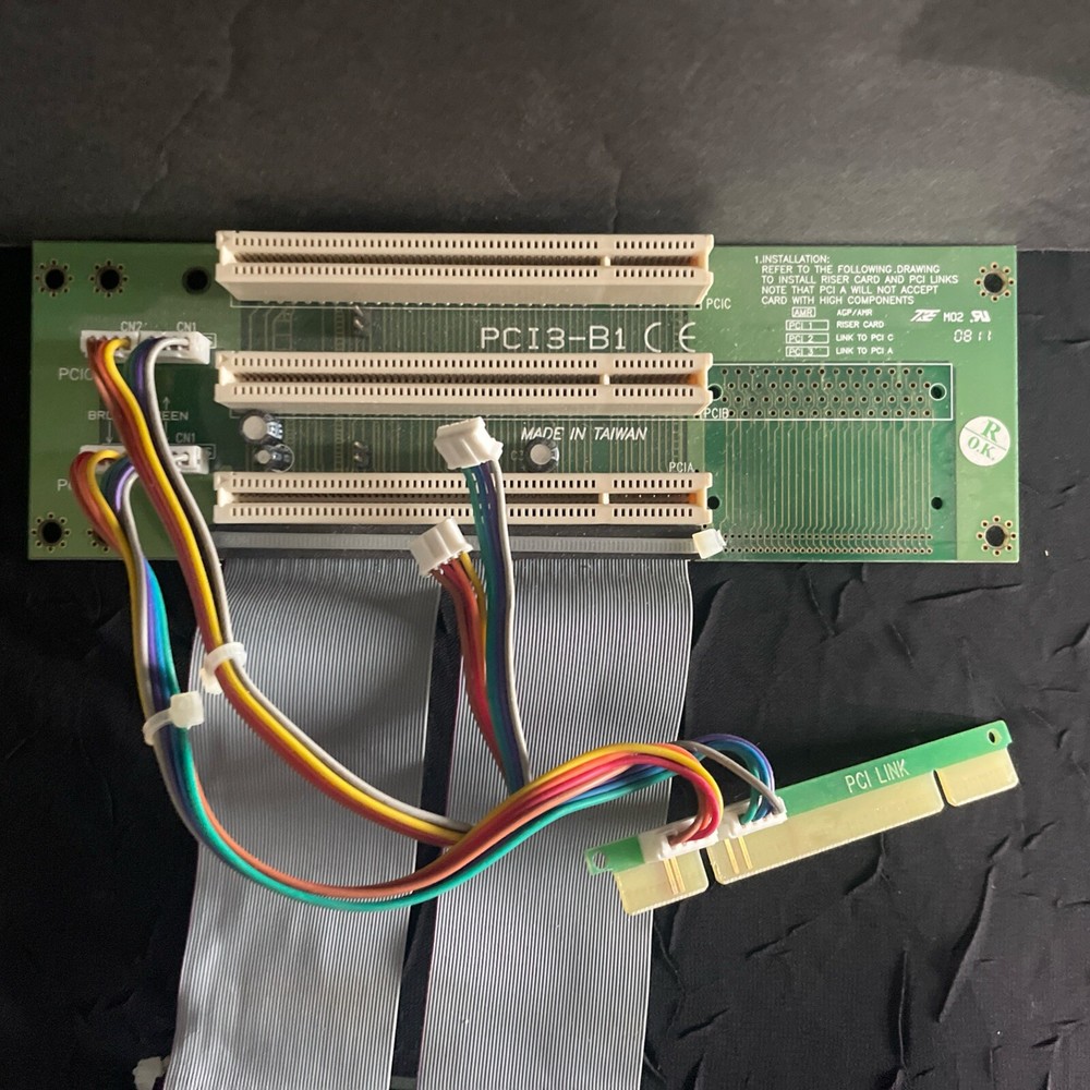 PCI3-B1 3-Slot PCI Riser Card + Cable (CA)