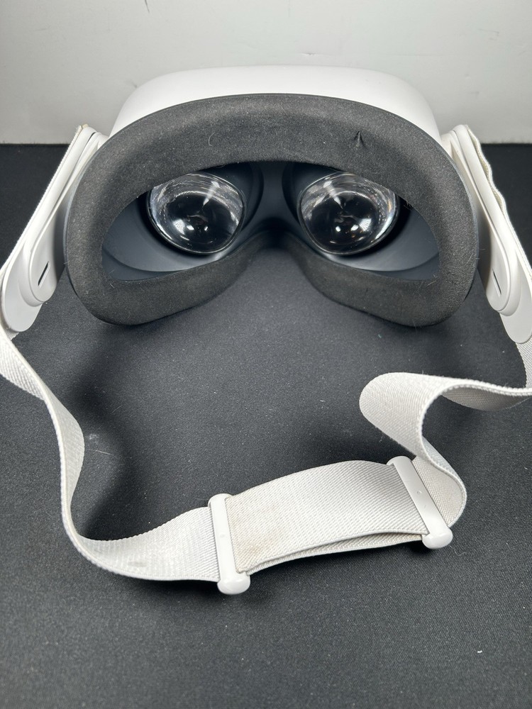 Oculus Quest 2 (128GB) Virtual Reality Headset - No Controllers, Not Tested