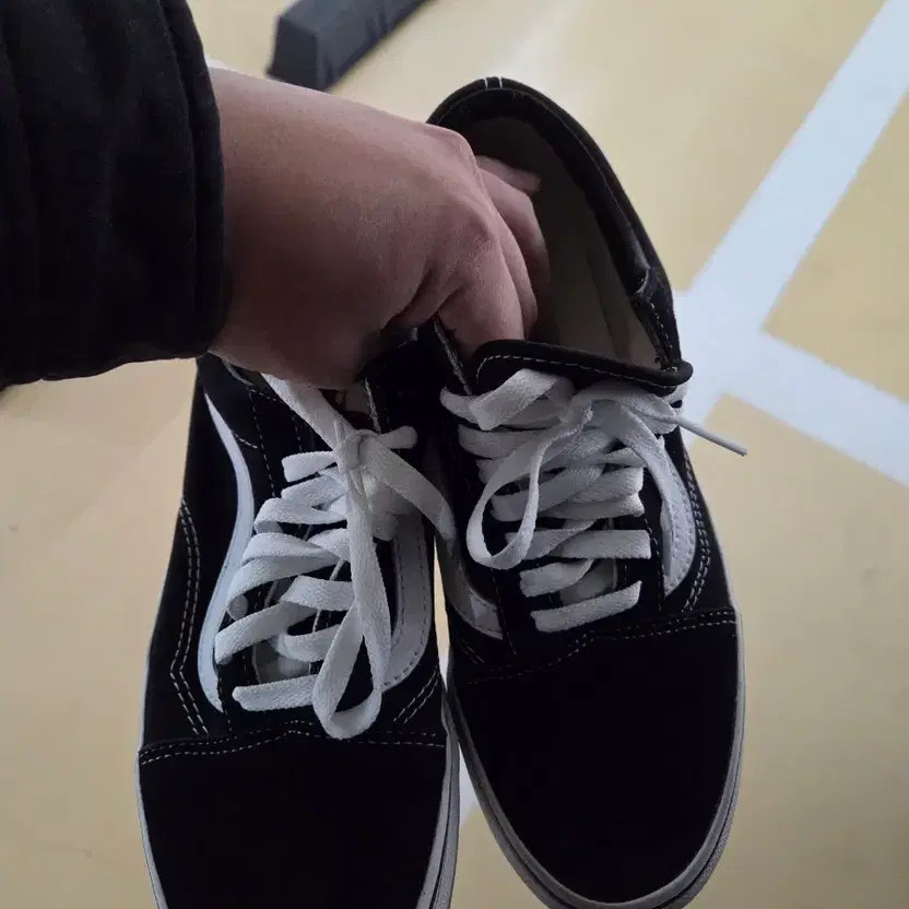 Vans Old Skool Black Sneakers Size 255 Official