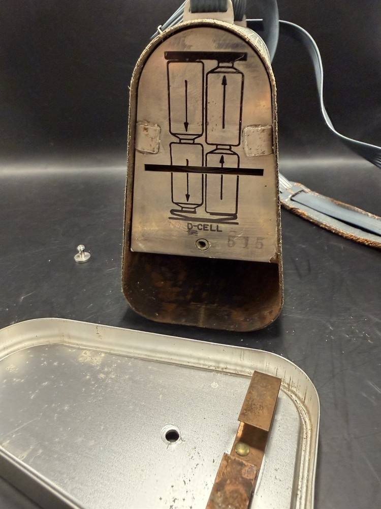 Graflex Strobomite Flash Unit Vintage Portable Flash Battery Pack Untested