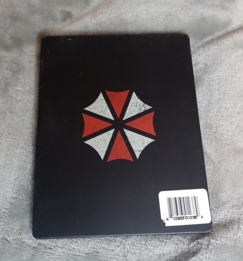 Resident Evil 2 Steelbook No Game Case Only