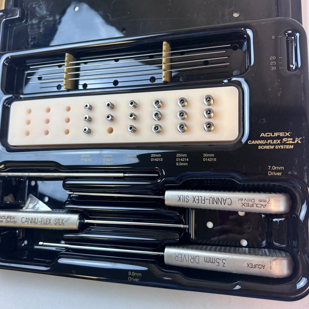 Acufex Cannu-Flex SILK Screw System