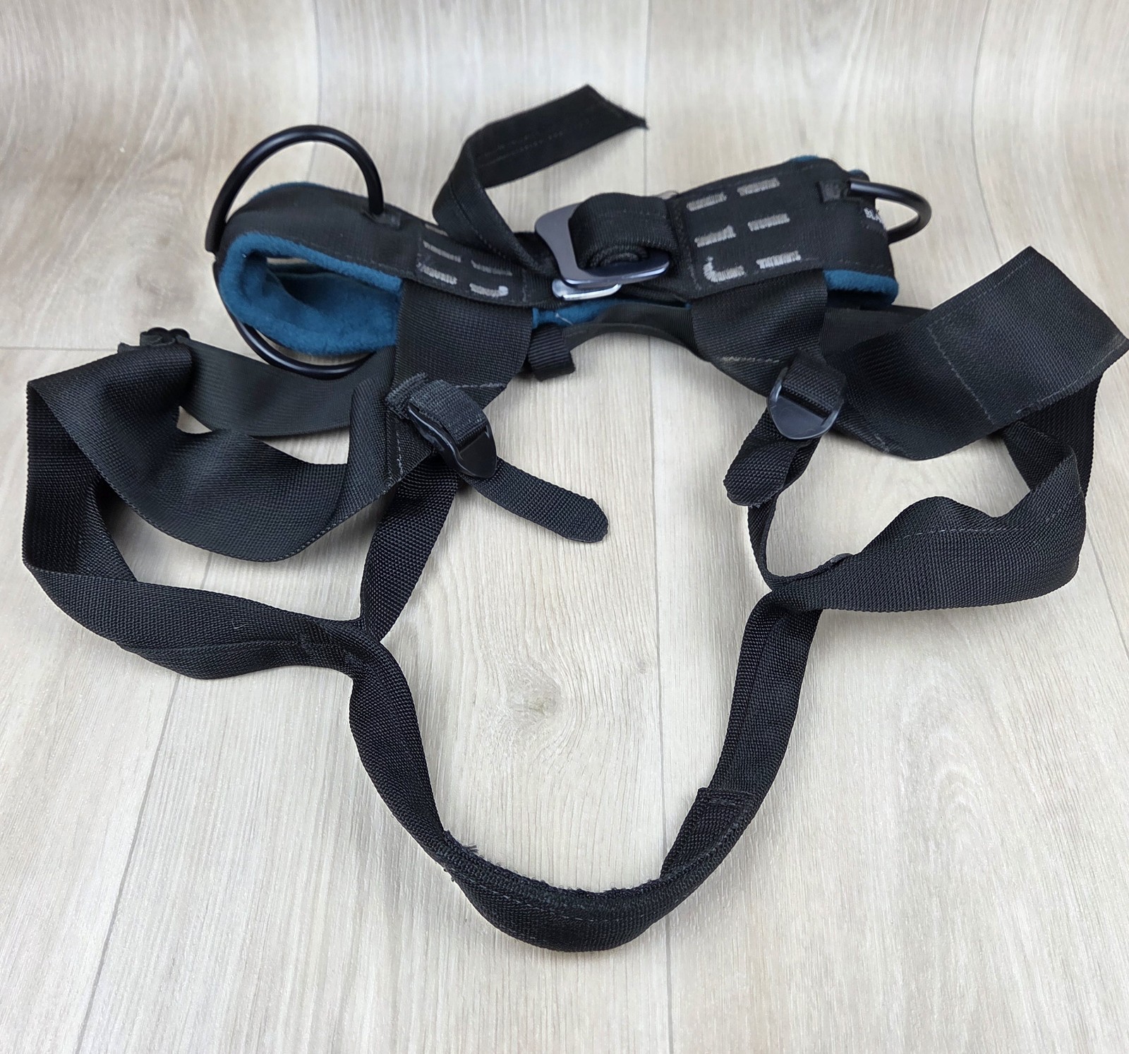 Black Diamond Bod Sit Harness MEDIUM Black & Blue Made in USA Rock Climbing Gear