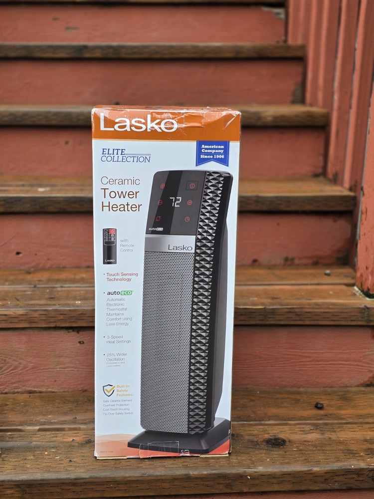 Lasko Ceramic Tower Heater (New)