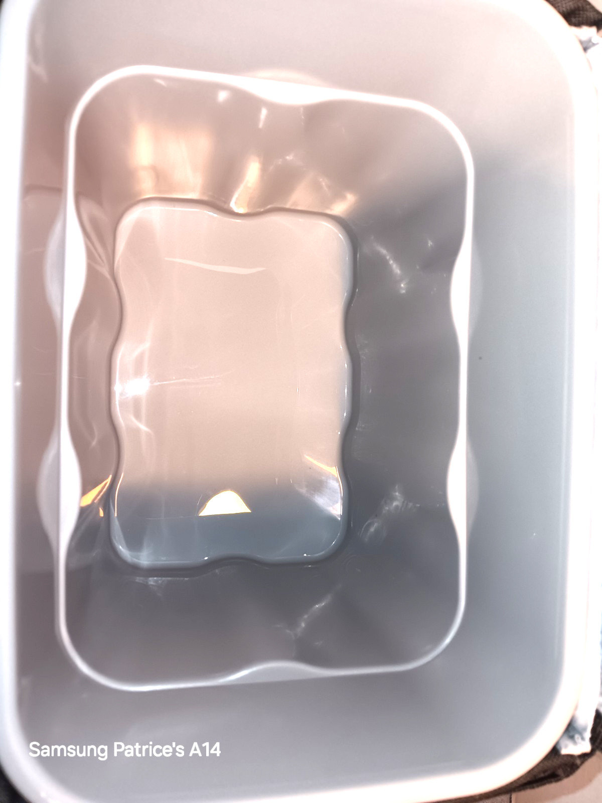 Tommy Bahama Zipperless Coldlok Hardbody Cooler With Deep Freeze Insulation New