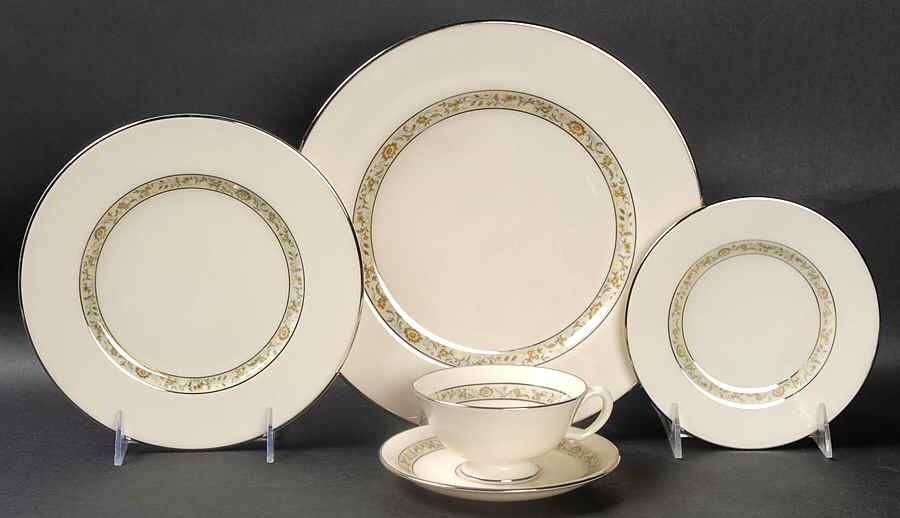 Lenox Springdale  5 Piece Place Setting 8486644